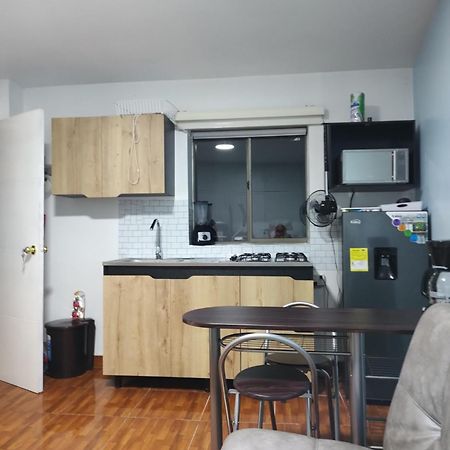 Noras Homestay Laureles Medellín Exterior foto