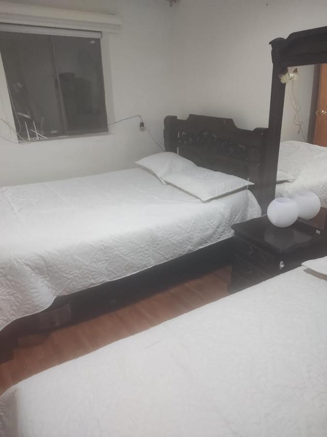 Noras Homestay Laureles Medellín Exterior foto